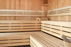 Traumsicht-Faschinajoch-Sauna-innen-scaled